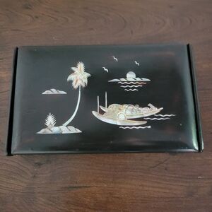 Lacquered Wooden Trinket Box